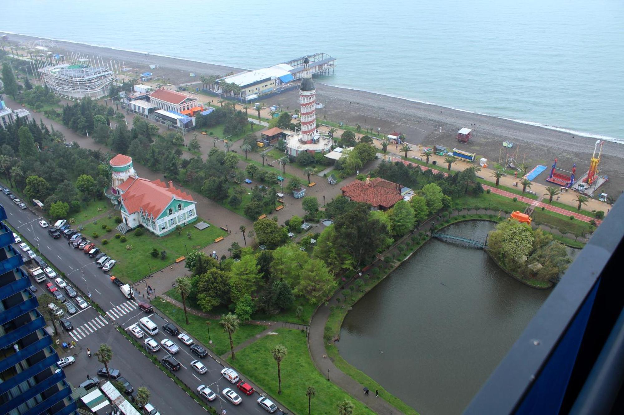 Best Location Apartments In Batoumi Extérieur photo