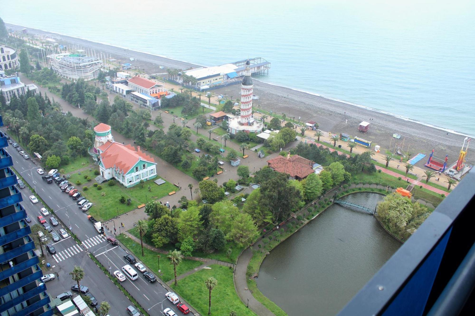 Best Location Apartments In Batoumi Extérieur photo