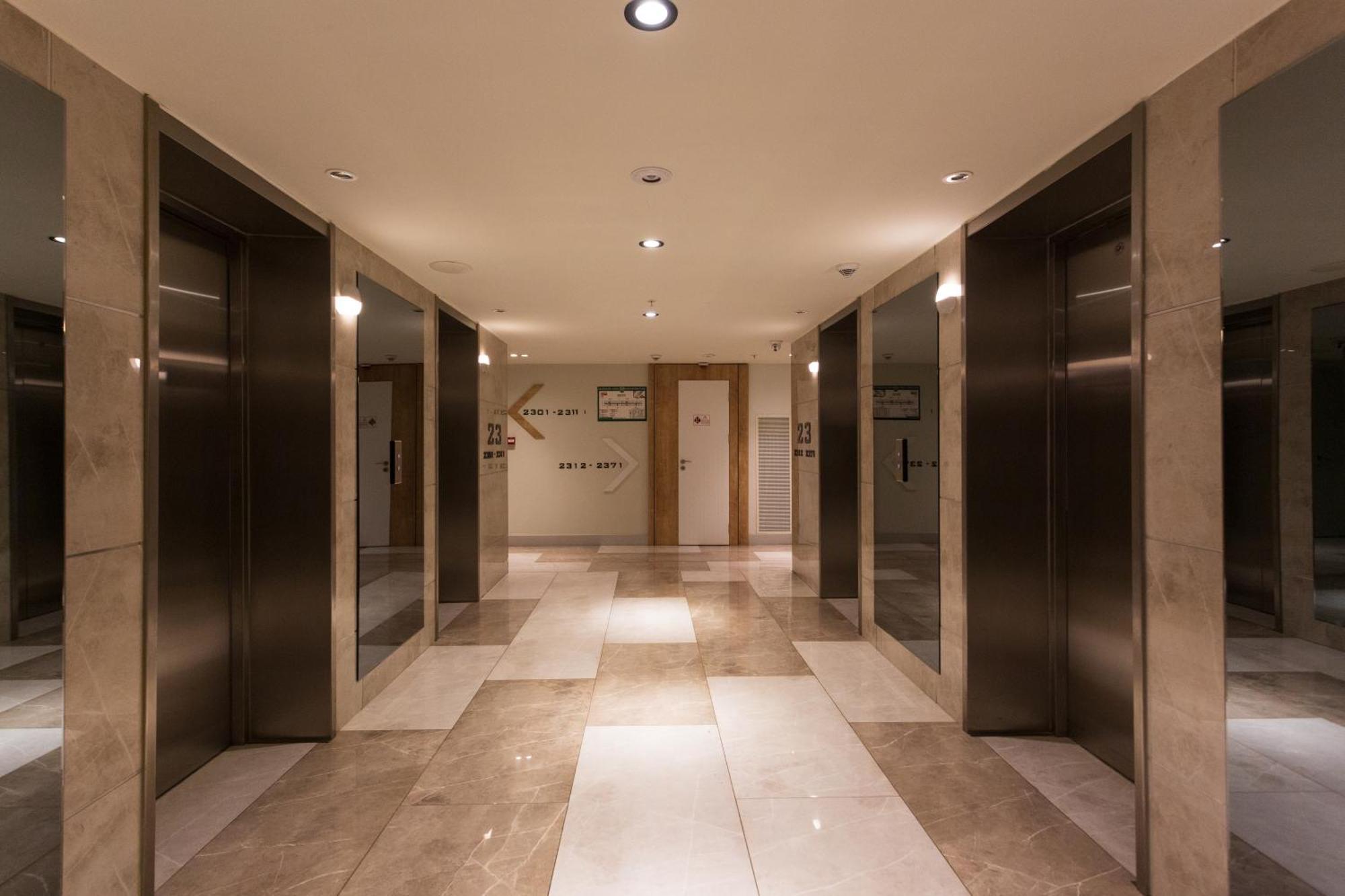 Best Location Apartments In Batoumi Extérieur photo