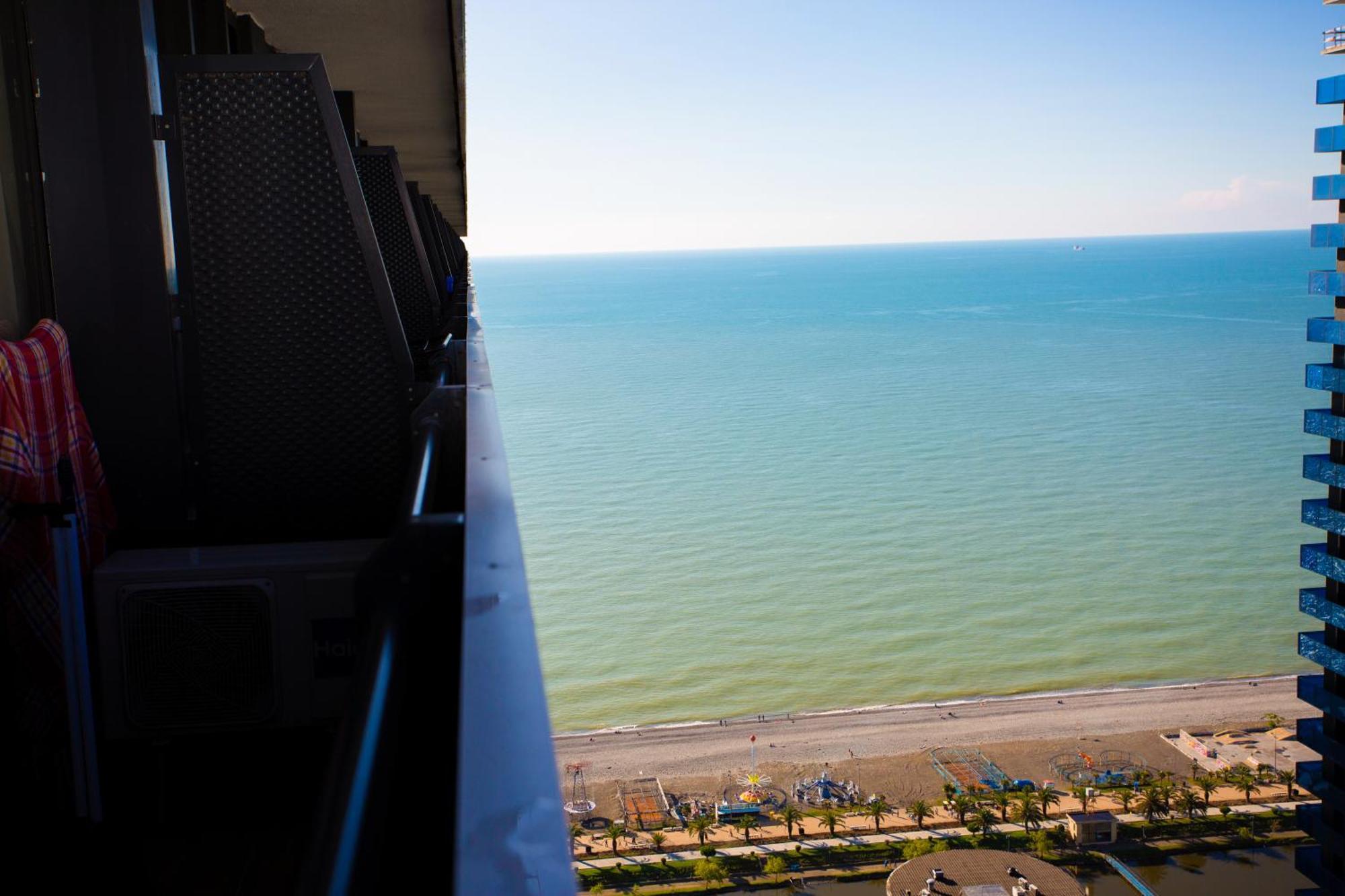 Best Location Apartments In Batoumi Extérieur photo